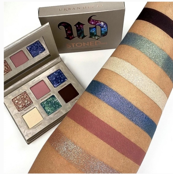 Urban Decay Stoned Vibes Major Gems gift set - Picture 2 of 9
